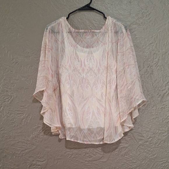 Ruby Rd. Cream and Pink Women's Blouse Size M - Picture 4 of 8